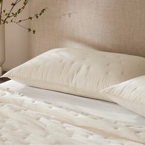 BRAND NEW Boll & Branch Set of 2 Airy Voile Quilted Natural Pillow Shams King Sz